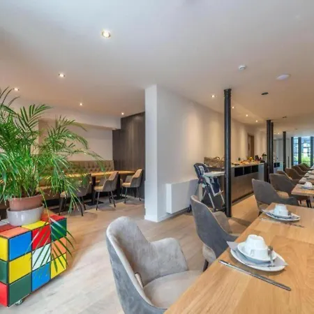 Yvonne Apartamento *